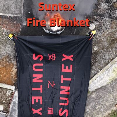 EV Car Fire Blanket with Oxygen Deprivation for Easy Deployment and Convenient Storage Holdall