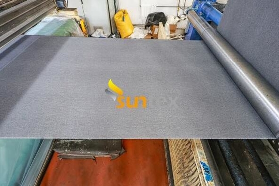 Le caoutchouc de silicone a enduit le tissu de fibre de verre pour l'isolation électrique