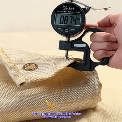 Couverture de soudage en acrylique résistant à la chaleur de 550 °C avec tailles personnalisables pour la protection contre les incendies